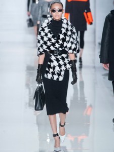 black/white houndstooth pattern coat